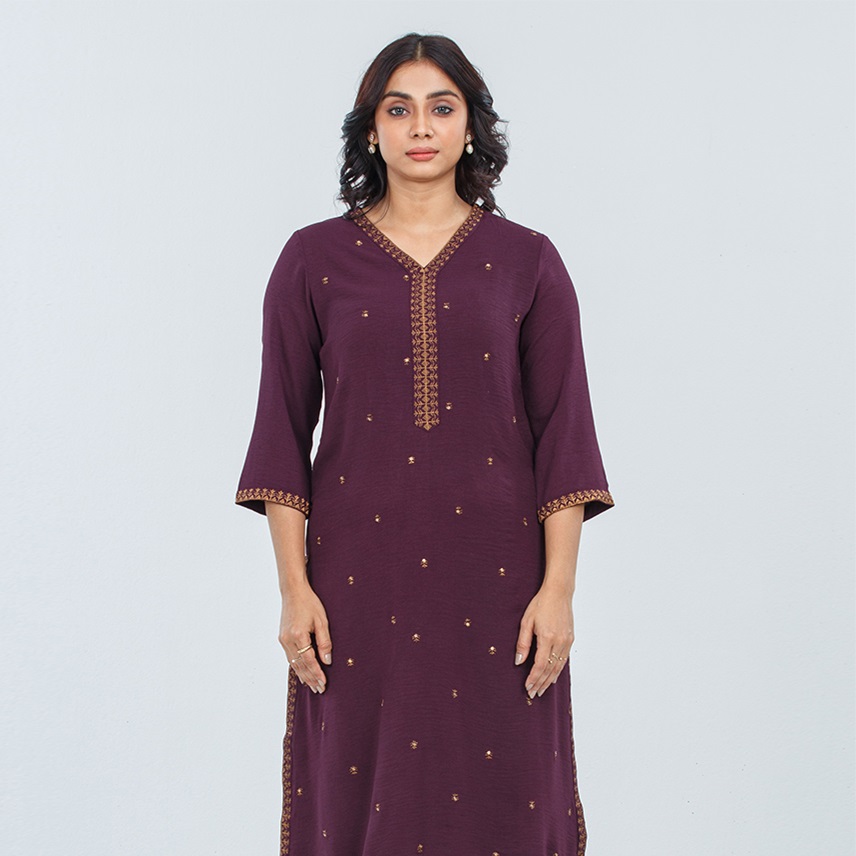 WOMEN'S FASHION